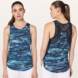 Lululemon Sculpt Tank II Breathable Mesh in Shorelines Multi Blue Black Sz 4